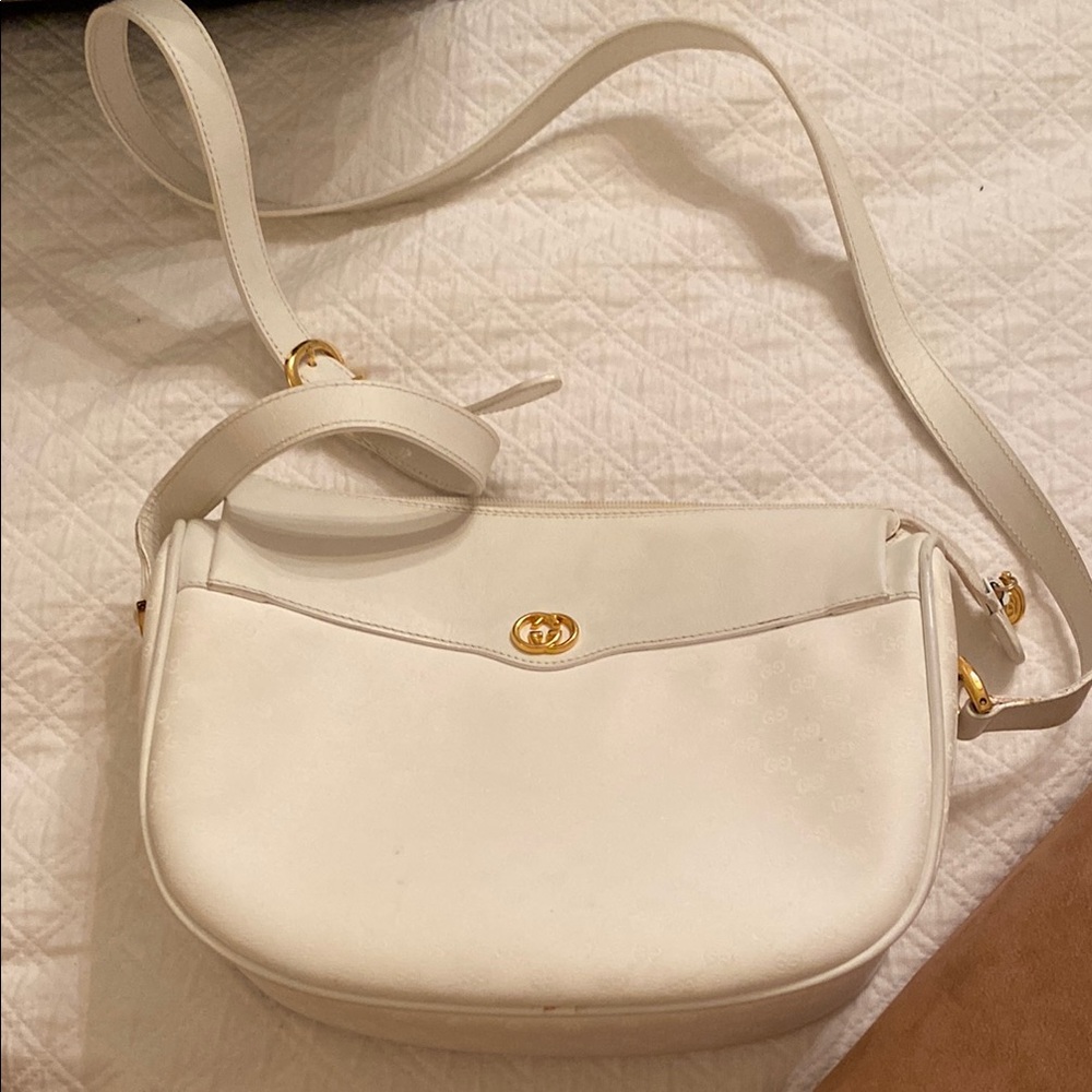 Vintage GUCCI Elegant White Leather Shoulder Bag